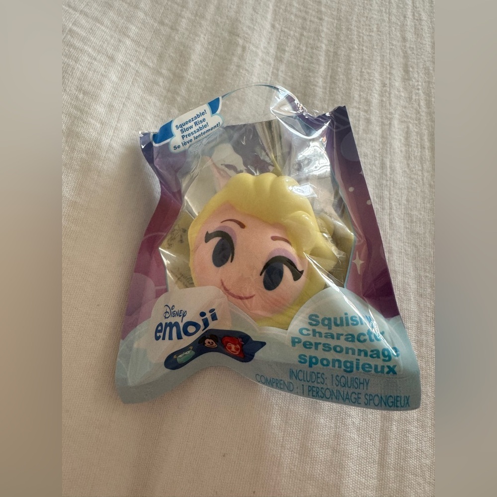 Elsa Frozen Disney Emoji Squishy